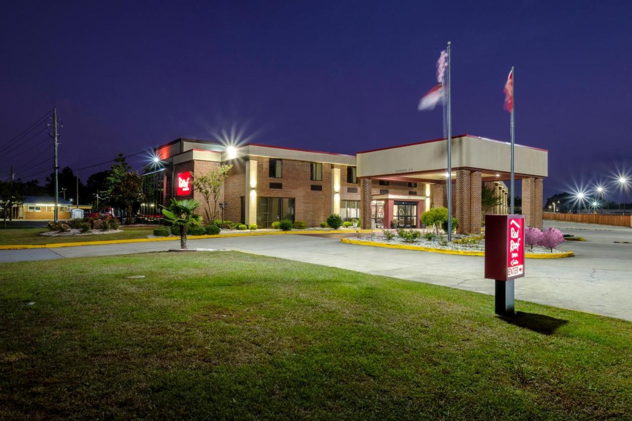Red Roof & Jacksonville, Nc Motel